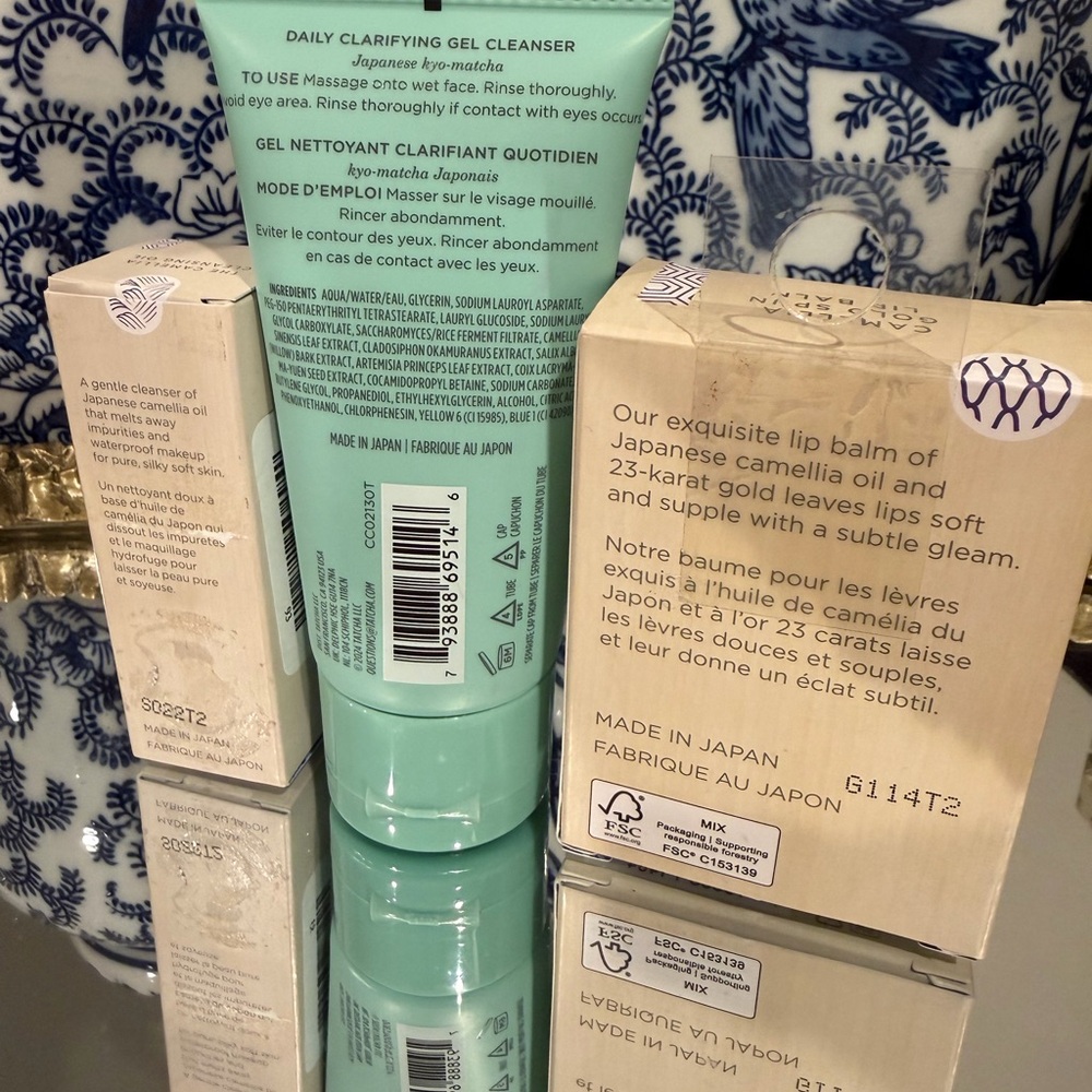 Set of 3 NEW TATCHA Beauty Products: Lip Balm, Matcha Cleanse and Cleansing Oil✨ - Picture 3 of 6